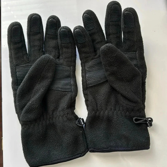 Men’s The North Face Gloves - Picture 4 of 5